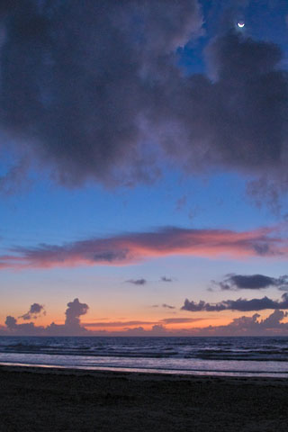 GPS 2R-M8 Satellite launch from Cape Canaveral on a Delta 2 Rocket