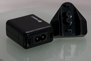 The Exspect triple USB travel charger