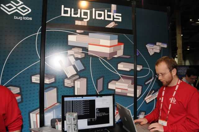 The main developer of Bug Labs creating some software modules on the fly