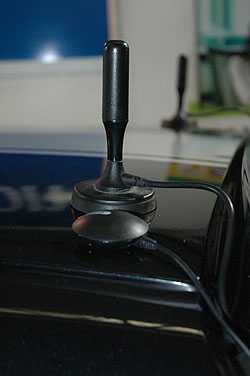 DTV and GPS antennas