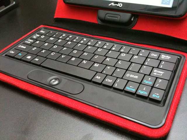 Mio Moov V780 keyboard