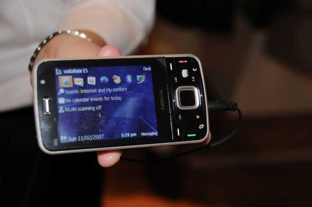 The new Nokia n96 GPS phone