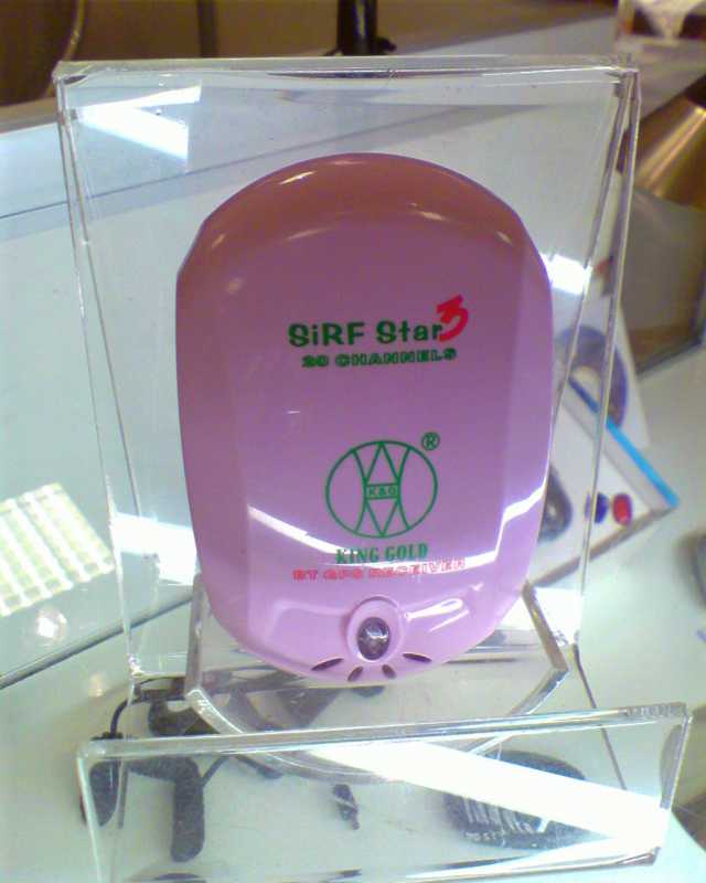 A Pink BT GPS